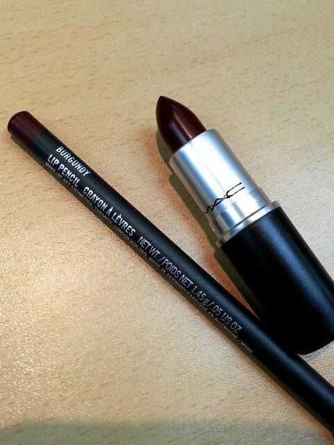 Media Lipstick & Burgundy Liner | I have one half of this set. Just need the lip pencil!! Lipstick Burgundy, Bite Lipstick, Mac Products, Mac Lipstick Swatches, Lip Pencil Colors, Mac Lip, Russian Red, Girl Time, Mac Lips