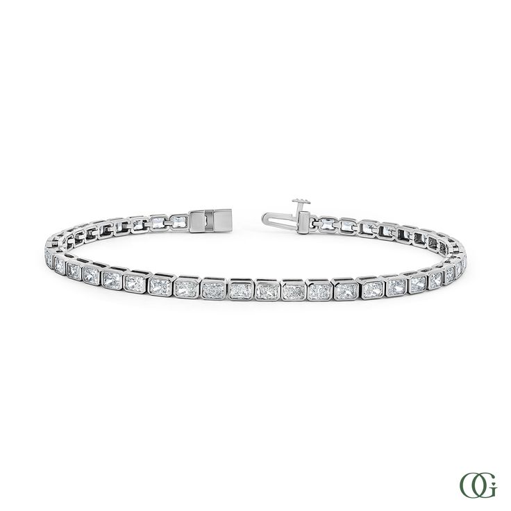 W Elegant Silver Platinum Tennis Bracelet, Evening Diamond Cut Diamond Bracelets, Classic Diamond Tennis Bracelet Baguette Cut, Classic Platinum Diamond Bracelet For Wedding, Timeless Baguette Cut Tennis Bracelet As Gift, Timeless Baguette Cut Diamond Bracelet, Timeless Diamond Bracelet With 17 Jewels And Baguette Cut, Timeless White Gold Tennis Bracelet With Baguette Cut, Classic Diamond Bracelet With Diamond Accents For Evening