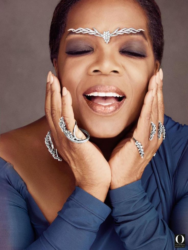 My favorite Oprah Photo Summer Season Images, Soul Sunday, Super Soul Sunday, Big O, Exhibition Art, Amazing Woman, Glad Rags, Gorgeous Eyes, Photo Search