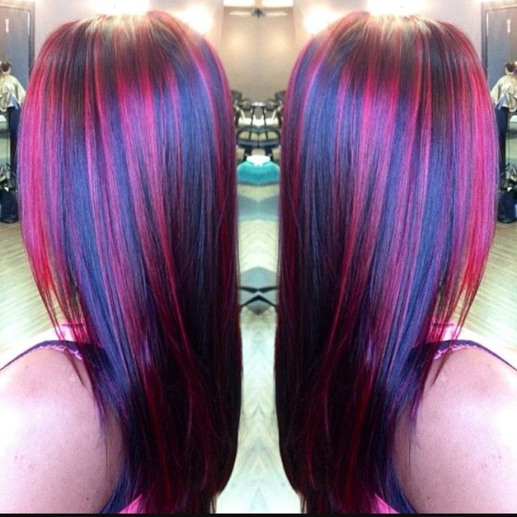 Red & purple streaks Red And Purple Hair, Colourful Hair, Dye Hair, Red Highlights, Beautiful Hair Color, Best Wedding Hairstyles, Fantasy Hair, Red And Purple, Hair Color And Cut