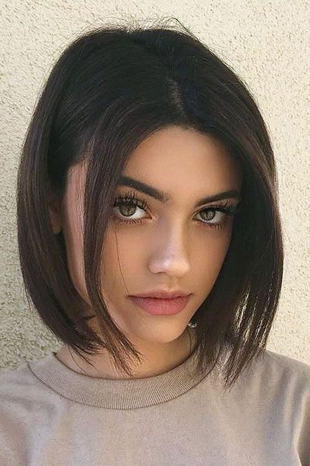 Brown Bob Hairtyles Brown Hairstyles, Brown Bob, Short Dark Hair, Short Brown Hair, Hairstyles Women, Short Straight Hair, Penteado Cabelo Curto, Short Haircut, Hairstyles Ideas