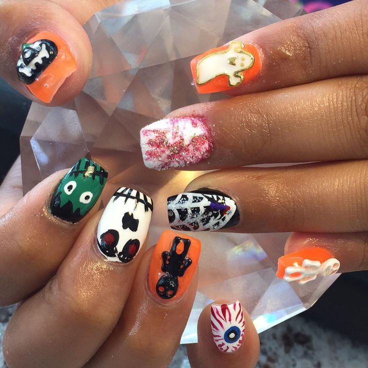 9 Likes, 4 Comments - Magic Nails & Beauty (@beautiesbymagic) on Instagram: “Halloween nails.” Magic Nails, Halloween Nails, Creative Design, Nail Designs, Instagram Post, Halloween, Nails, Instagram Posts, On Instagram