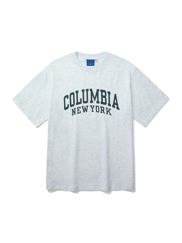 This is a casual and comfortable t-shirt by Columbia University that is made out of high quality and sturdy fabric. With unique design detail and trendy mood, you can style it for your casual and young daily outfit.- Semi oversized silhouette- Graphic print on the front - USA Flag Side Point label Cotton Short Sleeve T-shirt For Leisure, Leisure Cotton T-shirt With Screen Print, Summer College Style T-shirt With Letter Print, Leisure Crew Neck T-shirt With Letter Print, Casual Text Print T-shirt For College, Oversized Crew Neck College Style T-shirt, Comfortable Crew Neck T-shirt For Leisure, Casual Gray T-shirt For College, College Gray Logo Print T-shirt