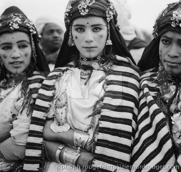 Imilchil, Morocco Moroccan Women, Three Women, African People, Berber Women, Folk Costume, People Of The World, World Cultures, African Women, Adventure Awaits