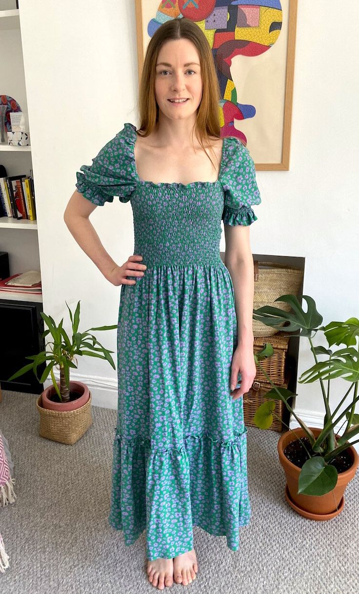 McCall's M7946 Dress with Shirring — CHLOE HYDE Sewn Dresses, Nap Dress Pattern, Shirred Dress Outfit, Pre Shirred Fabric Dress, Shirring Dress Pattern, Shirred Dress Pattern Sewing Tutorials, Diy Shirred Dress, Shirred Dress With Sleeves, Nap Dress