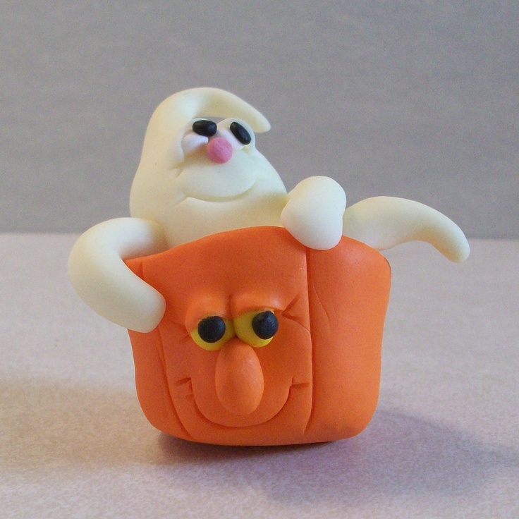 Ghost and pumpkin: glow in the dark | Polymer clay halloween, Halloween ...