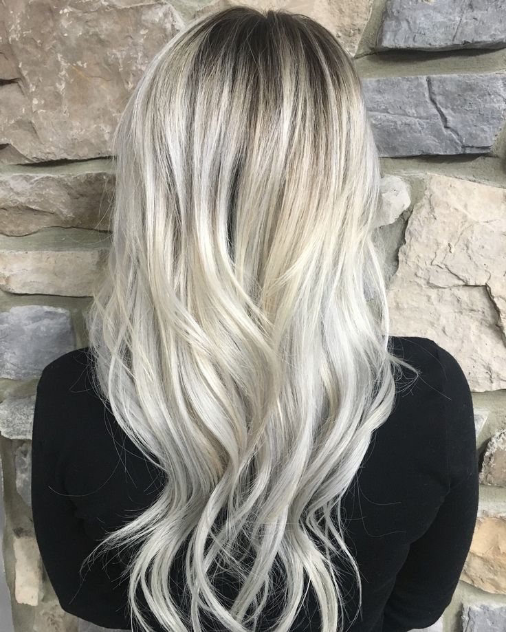 Frosted White Blonde Hair Color Frosted Brunette, White Blonde Hair Color, Frosted Hair, Blonde Hair Makeup, White Blonde Hair, Brunette Balayage, Perfect Blonde, Red Highlights, Brunette Balayage Hair