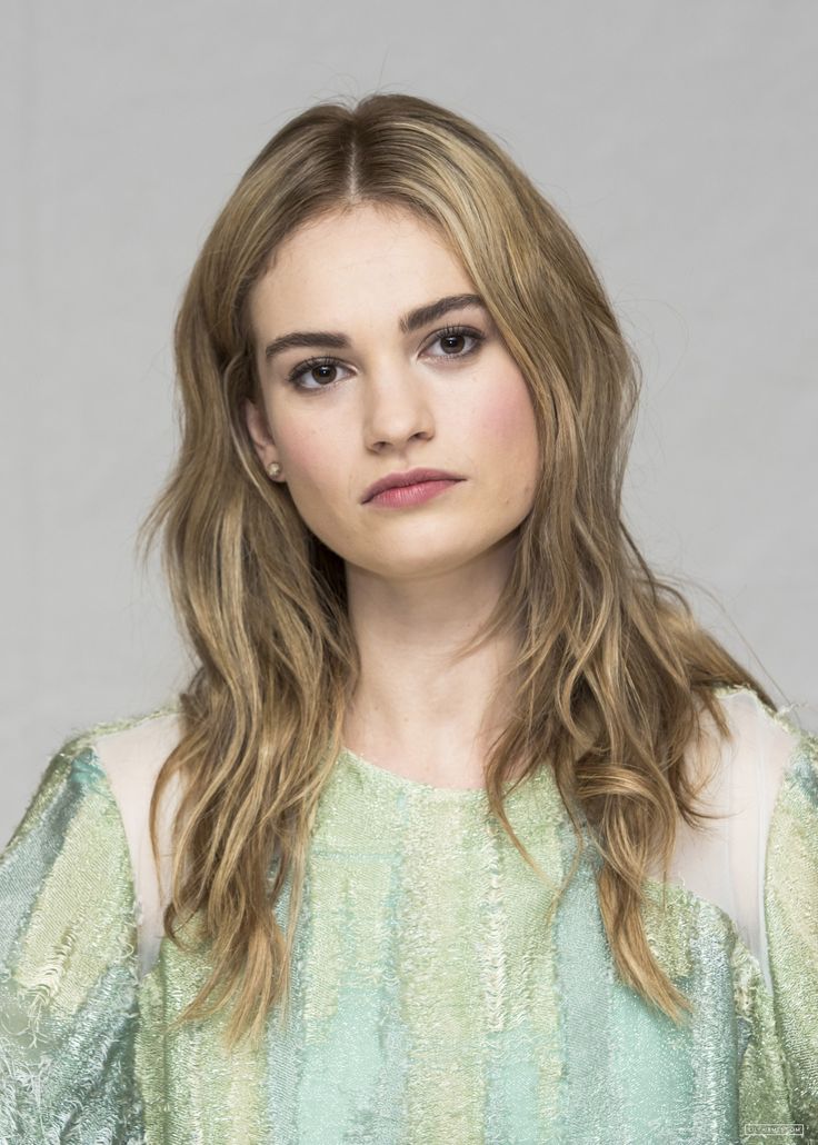 2015: 'Cinderella' Press Conference - 011 - Lily James Online / Photo ...