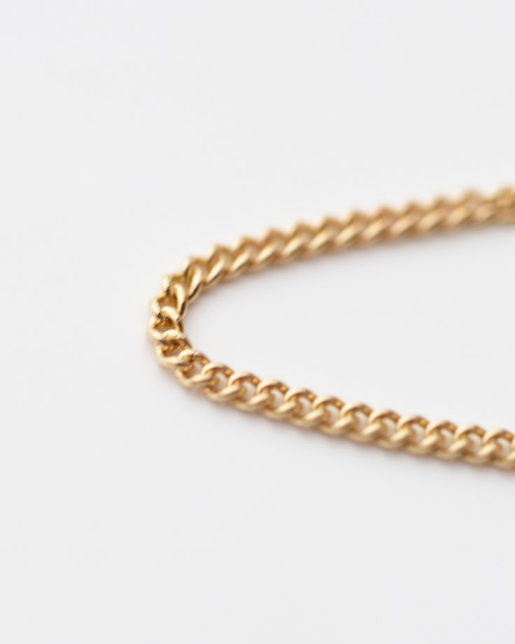 Barely there ring in 14k Gold Modern and timeless Dainty Curb Chain Ring * 1.2mm in thickness * Available in 14k yellow gold, white gold and rose gold Dainty Cuban Link Curb Chain Jewelry, Dainty Cable Chain Bracelet, Everyday Jewelry With Curb Chain Links, Delicate 14k Gold Curb Chain Jewelry, 14k Gold Cable Chain Bracelet, Fine Jewelry Oval Link Chain Bracelet For Everyday, Classic 14k Yellow Gold Chain Ring, Dainty Everyday Jewelry With Rolo Chain, Minimalist Cuban Link Chain Jewelry