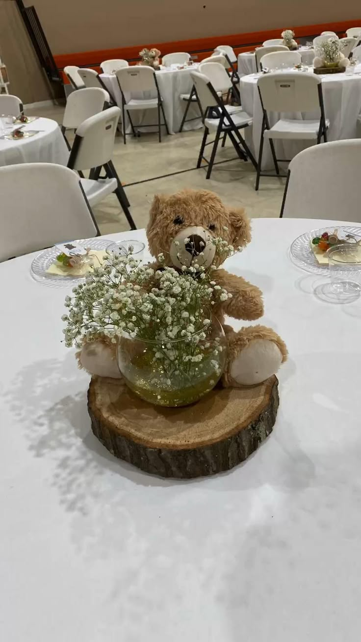 Bear Baby Shower Centerpiece | Boy baby shower centerpieces, Baby bear ...