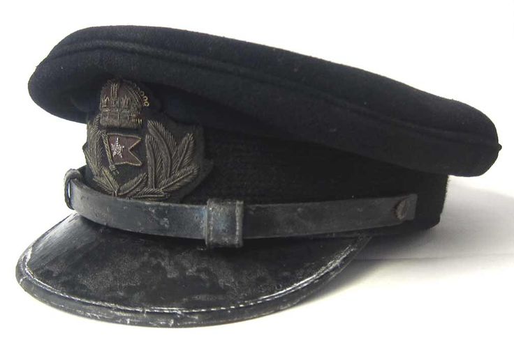 Titanic Officers Cap - White Star Line.   This is a extremely high quality reproduction Officers cap as worn by Officers on board the RMS Titanic on her maiden and only voyage 100 years ago.    www.warhats.com #warhats Titanic Officers, Japanese Police, Captain Cap, White Star Line, Male Dress, Flat Cap Men, Rms Titanic, Cap White, Nautical Style