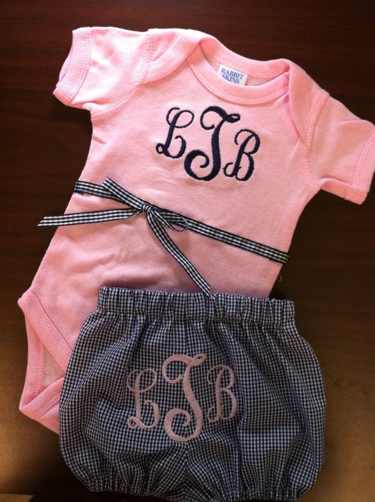 Monogrammed+Baby+Gift+Set+by+ButtonsAndBritches+on+Etsy,+$25.00 Baby Monogram, Baby Time, Everything Baby, Baby Gift Sets, Girl Baby, Future Baby, Baby Baby