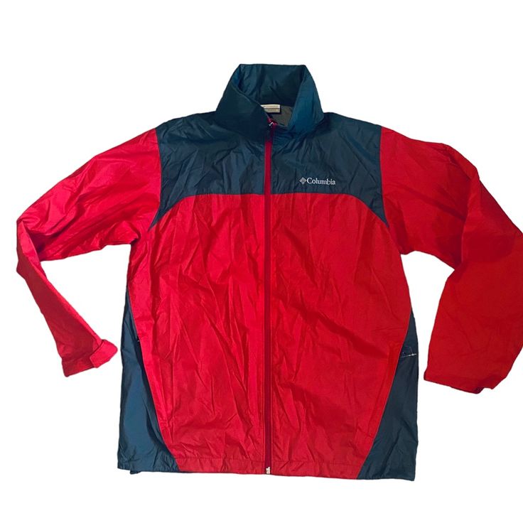 New Condition Smoke Free Red Nylon Outerwear For Outdoor, Red Hooded Outerwear For Outdoor, Red Nylon Outerwear With Pockets, Red Nylon Track Jacket For Outdoor Activities, Red Hooded Track Jacket For Outdoor Activities, Hooded Red Nylon Outerwear, Red Winter Hiking Outerwear, Red Hooded Nylon Outerwear, University Red Winter Sports Outerwear