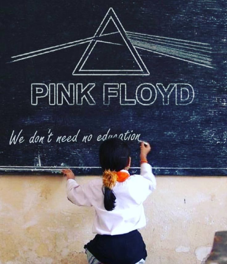 Pink Floyd Album Covers Rock, 80s Alternative, Pink Floyd Lyrics, Is There Anybody Out There, Pink Floyd Concert, Pink Floyd Art, Brick In The Wall, Small Greenhouse, Roger Waters