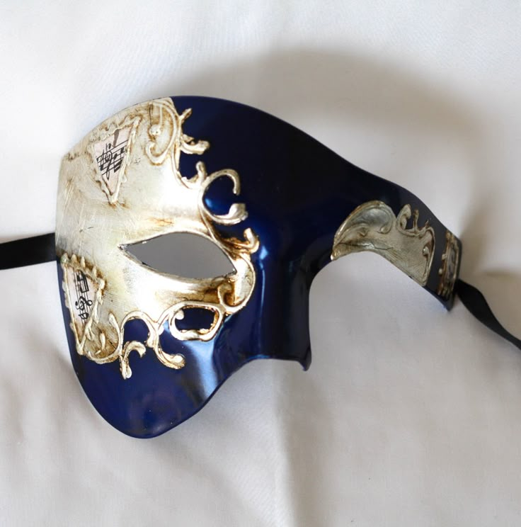 Blue Masquerade Mask Men, Masked Ball Outfit, Blue Masquerade Mask, Masquerade Outfit Ideas, Mask For Masquerade, Masquerade Ball Outfits, Mask Prom, Ball Outfits, Mask Craft