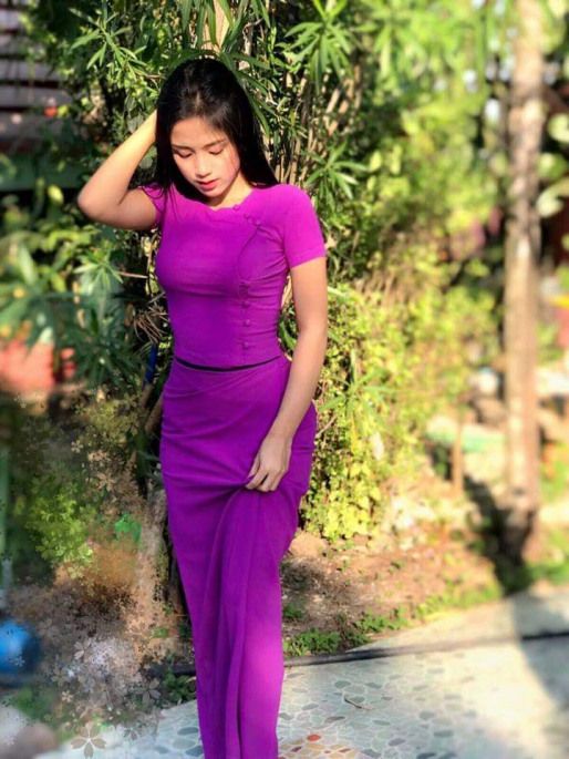 su yati linn #myanmar #myanmar #girl Myanmar Girl, Burmese Clothing, Myanmar Traditional Dress, Myanmar Dress Design, Action Game, Indian Bridal Fashion, Casual Game, Traditional Attire, Top Game