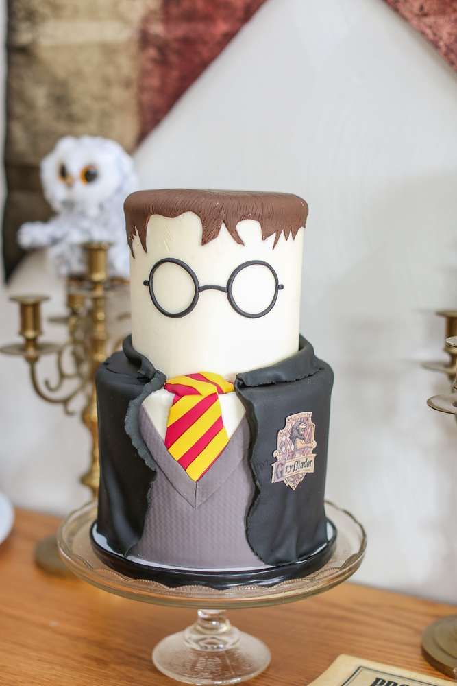 a harry potter birthday cake on a table