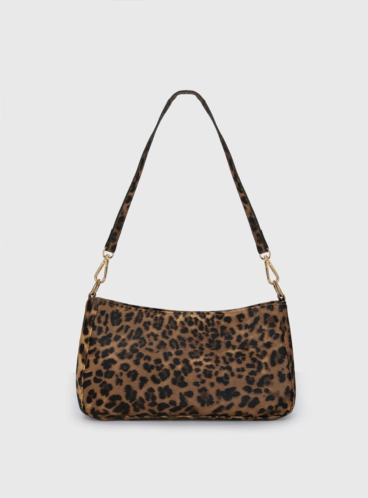 Shoulder bag  Leopard print, one removable single strap, gold-toned zip closure, one main compartment with internal pockets, flat base 60% pU 40% polyester  L 25cm x H 34.5cm x D 12cm / L 9.8" x W 13.5" x D 4.7" Leopard Purse, Cute Couple Gifts, Printed Purse, Pretty Bags, Mini Shoulder Bag, Mini Purse, Printed Bags, Shoulder Purse, Print Gifts