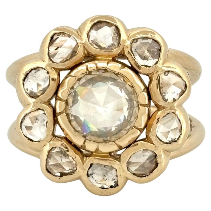 Behold this graceful and unparalleled treasure for connoisseurs of vintage jewelry, an Art Deco style, Diamond Ring, handcrafted to perfection, to capture the essence of timeless elegance. This extraordinary ring features a stunning centerpiece adorned with a 1.32 Carat Rose Cut Diamond, radiating with captivating brilliance. Encircling the centerpiece are an additional 1.04 Carat of Rose Cut Diamonds, meticulously arranged to form a resplendent flower-like pattern, bestowing upon the ring an ai Stile Art, Estilo Art Deco, Art Deco Diamond, Art Deco Era, Rose Cut Diamond, Art Deco Style, Diamond Art, Antique Rings, Unique Charms