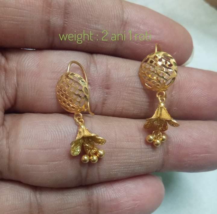 Casual Gold Earrings Indian, Simple Gold Earrings For Daily Use, Dailyware Earrings Gold, Gold Earrings Designs For Daily Use, Daily Use Gold Earrings Indian, 2 Grams Gold Earrings Designs, Engagement Rings Edwardian, Gold Earrings With Price, Ear Rings Gold