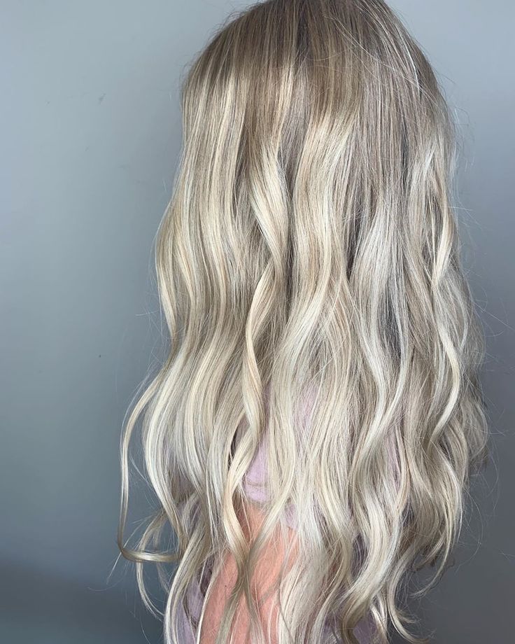 Babylights✨ Hairstyles Balayage, Pulp Riot, Color Melting, Balayage Brunette, Unicorn Hair, Hair Trends, Hair Goals, Hair Inspo, Balayage