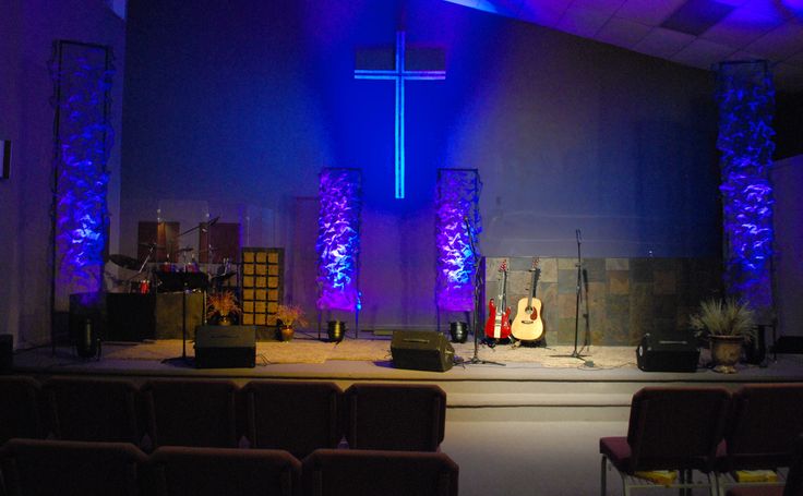 awesome idea | Stage set design, Church design, Youth group rooms