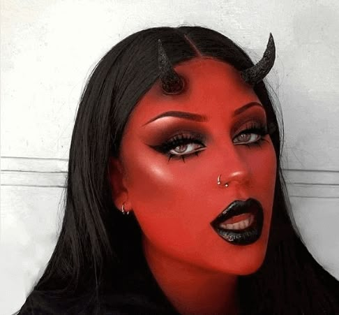 Halloween Kickback, Demon Makeup, Makeup Clown, Ideas Maquillaje, Devil Makeup, Halloween Make-up Looks, Halloweenský Makeup, Holloween Makeup, Creepy Halloween Makeup