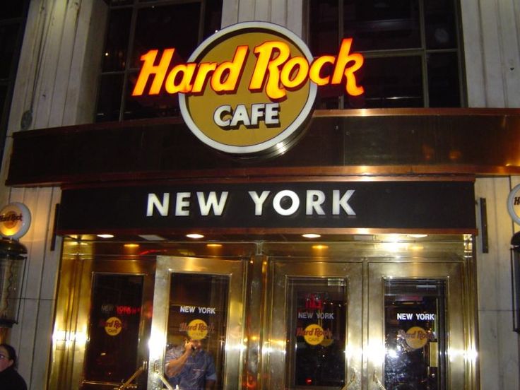 the entrance to hard rock cafe in new york