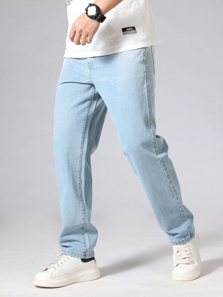 Denim Trousers For Men, Hr Outfits, Blue Jeans Outfit Men, Mens Inspo, Denim Outfit Men, Teen Jeans, Jeans Outfit Men, Blue Jean Outfits, Blue Jeans Mens