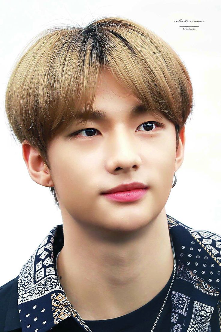 Hyunjin Stray Kids #Hyunjin #HwangHyunjin #황현진 #현진 #StrayKids #스트레이키즈 ...