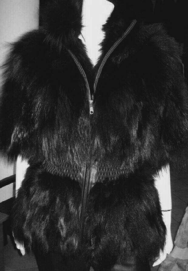 NEW,Real and Natural Black fox modern fur jacket! With elastic leather belt around the waist and leather zipper.Short sleeve model but possible to order it with longer sleeves or Hooded or longer or without leather around the waist. Beautiful fur in the best quality! Light and soft! Order it in any color! Handmade from us,the best Greek fur experts ! We take orders in any size,length,color or model! Wholesale- retail. No returns accepted. Cape Scarf, Fox Hat, Fox Fur Jacket, Sleeve Model, Black Fox, Mink Fur Coat, Short Sleeve Jacket, Vest Outfits, Mens Hooded