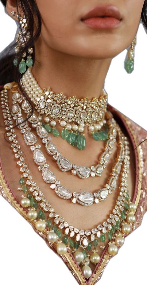 Vintage Indian Jewelry, Statement Jewelry Necklace, Bridal Jewelry Sets Brides, Wedding Jewelry Sets Bridal Jewellery, Kundan Jewellery Bridal, Indian Wedding Jewelry Sets, Bridal Necklace Designs, Neck Pieces Jewelry, Bridal Jewelery