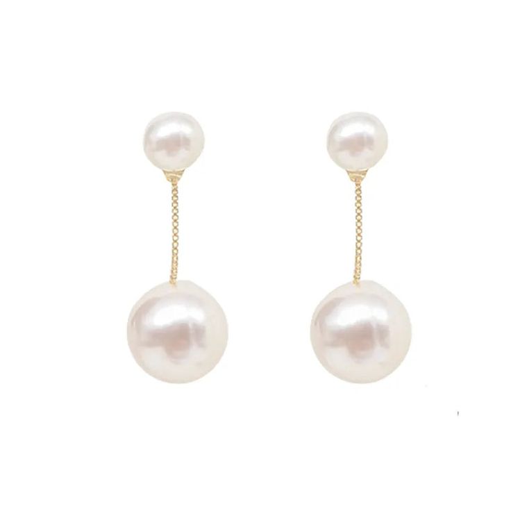 This classic drop earrings are crafted in a timeless ball shape that adds a touch of elegance to any ensemble. Pearl Pendant Earrings, Simple Jewelry, New Classic, Pearl Drop Earrings, Pearl Drop, Pendant Earrings, Pearl Pendant, Jewelry Party, A A