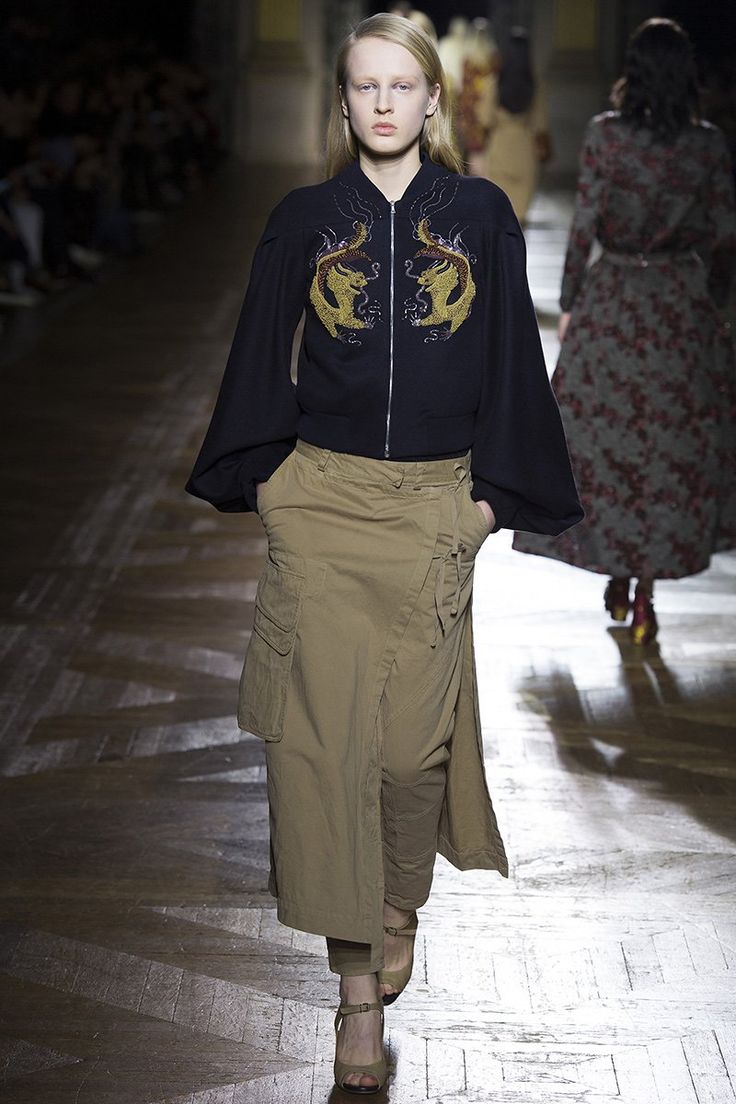 Dries Van Noten Fall 2015 Style, Winter Trends, 2015 Fashion, Fashion Show Collection, Dries Van Noten, Fall 2015, Vogue Paris, Paris Fashion, Editorial Fashion