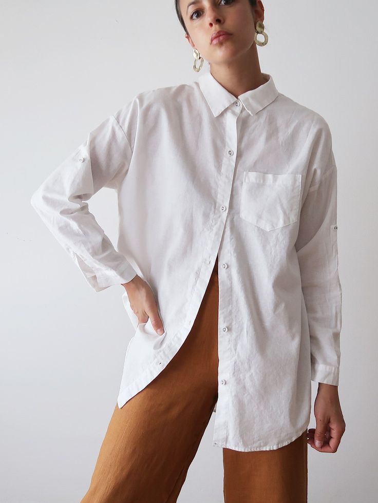 White Linen Blouse White Linen Blouse Outfit, Linen Blouse Outfit, White Linen Blouse, California Coast, Linen Blouse, Blouse White, Blouse Outfit, White Linen, Modern Vintage