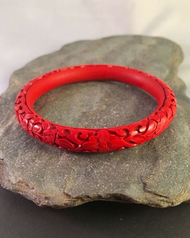 Vintage Carved Cinnabar Red Lacquer Floral Bangle Chinese Bracelet  #5006  | eBay Chinese Bracelet, Red Lacquer, Leather Bracelet, Vintage Jewelry, Jewelry Watches, Jewelry Bracelets, Bangles, Fashion Jewelry, Carving