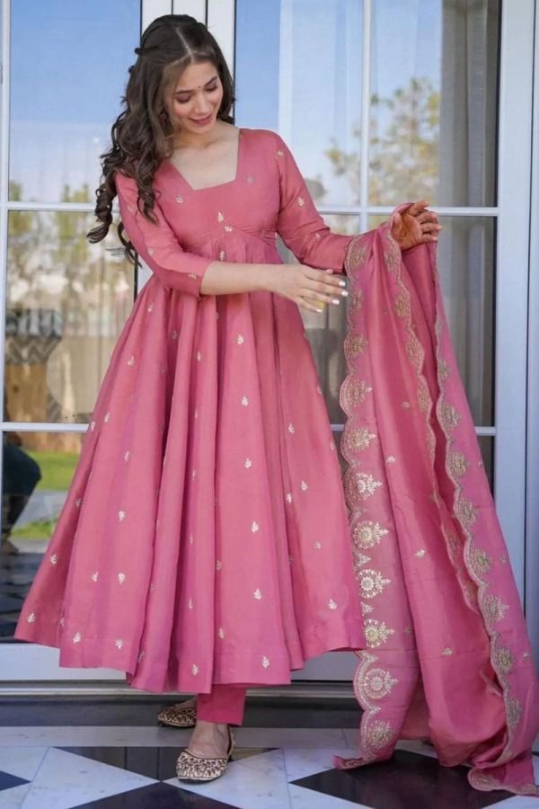 Punch Pink Silk Anarkali Pant Kameez with Embroidered Dupatta Simple Silk Suit Designs, New Design Anarkali Dress, Saree Into Anarkali Dress, Anarkali Suit Pattern, Anarkali Dress Pattern New, Saree To Anarkali Dress Pattern, New Anarkali Design, Round Dress Design, Anarkali Outfit Ideas