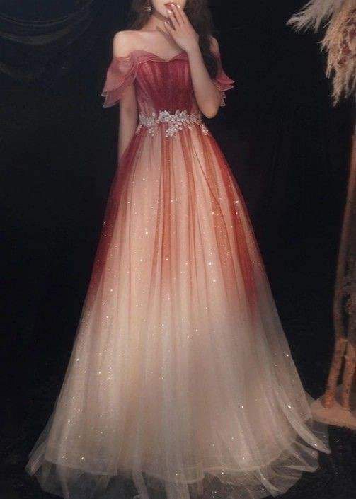 Sunset Dress Gowns, Goddess Oc, Extravagant Dresses, Gowns Elegant, Prom Inspo, 파티 드레스, Prom Dress Inspiration, Cute Prom Dresses, Pretty Prom Dresses