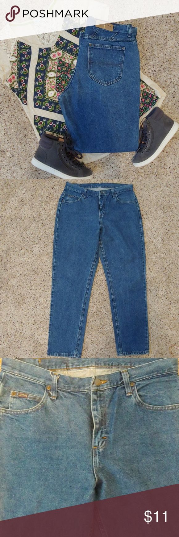 Nice Denim Riders Jeans size 12M Basic pair of Denim Rider jeans size 12M.  100% cotton. Waist measured across lying flat I get 17 inches. Rise I get 12 inches. Inseam I get 31 1/4 inches. Offers welcome😊 Riders Denim Jeans Straight Leg Lady Riders, Jeans Straight Leg, Denim Blue, Jeans Straight, Levi Jeans, Blue Denim, Denim Jeans, Jeans Size, Straight Leg