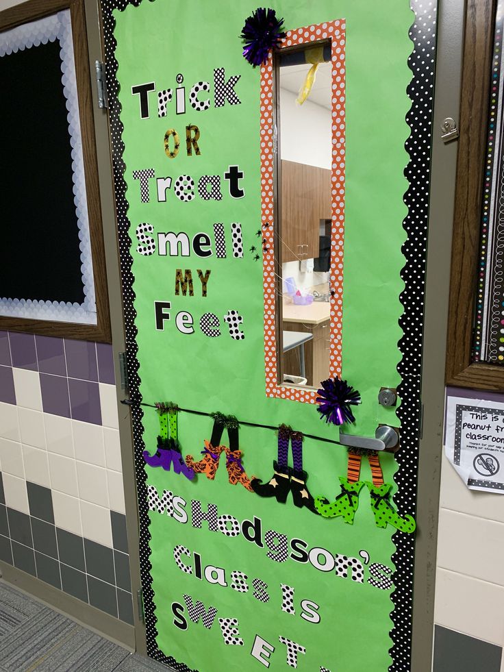 Halloween Classroom Door Decor #halloweenclassroomdoor Trick or Treat ...