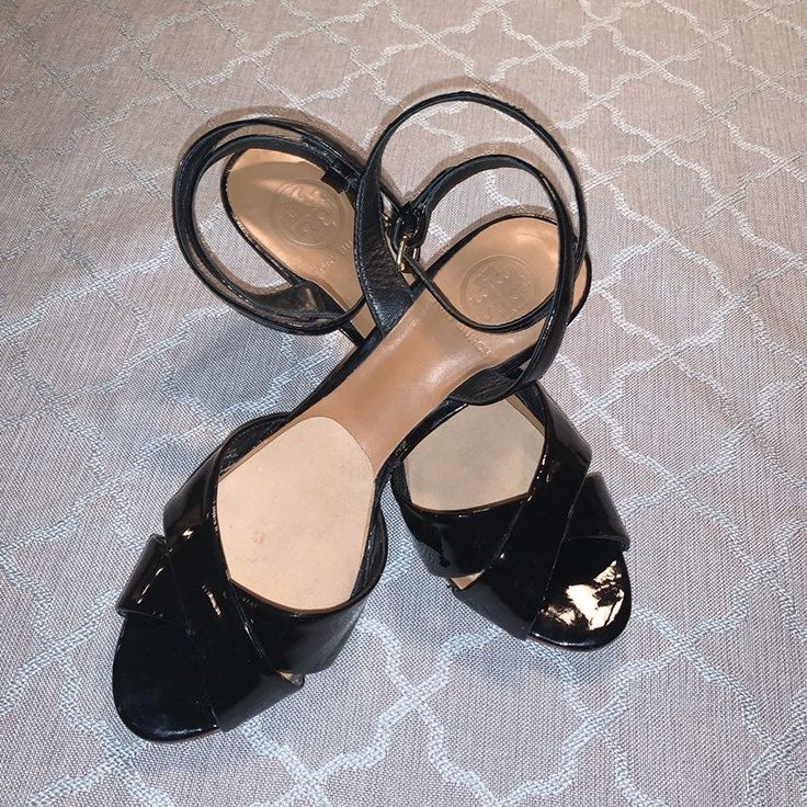 Beautiful Tori Burch sandals, black color, they have a comfort patch so you can keep there or remove. Good used condition, some wear signs on sole, Tori Burch Sandals, Tori Burch, Tory Burch Sandals, Heels Black, Sandals Black, Lace Up Flat, Women's Shoes Sandals, Tory Burch, Black Color