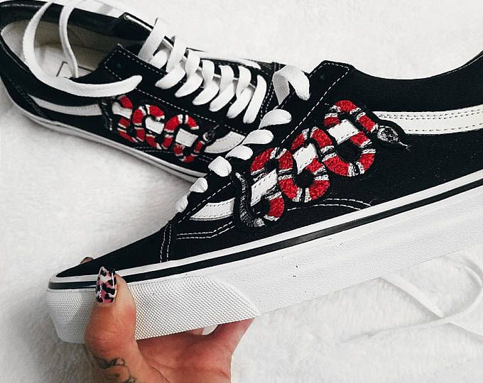 Rose Buds Red/Blk Unisex Custom Rose Embroidered-Patch Vans | Etsy Customized Vans, Shoe Custom, Customised Vans, Custom Vans Shoes, Sneakers Outfit Summer, Gucci Inspired, Grunge Hippie, Sneaker Outfits Women, Sneaker Outfits