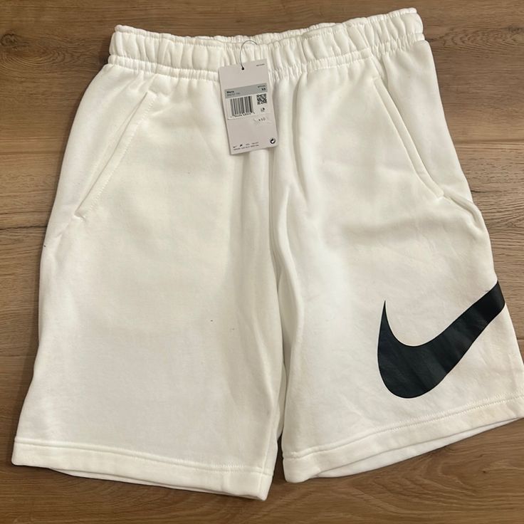 New With Tags Men’s Size Extra Small, White Nike Sweat Shorts. White Sportswear Shorts For Leisure, Sporty White Leisure Shorts, Casual White Shorts For Leisure, Nike Casual White Bottoms, Nike White Leisure Bottoms, White Sportswear Athletic Shorts With Pockets, White Casual Shorts For Streetwear, Casual White Athletic Shorts For Leisure, White Nike Shorts With Pockets