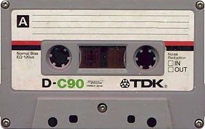 TDK D-C90 | Compact cassette, Cassette, Cassette tapes