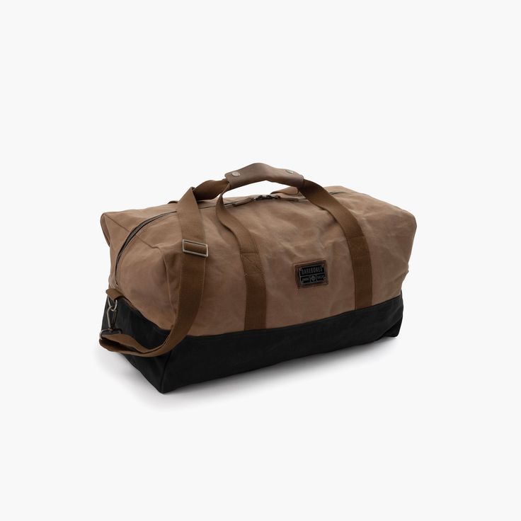 A simple, rugged travel bag built with durability and function in mind. Full-grain leather handles and canvas webbing straps allow for multiple carry options. No extra pockets or zippers - just pack it and get going. The Neelum Duffel is ideal for weekend adventures from road trips to hotel stays to camp. A staple bag you’ll use forever. Designed to complement our full Neelum waxed canvas collection. Like high-quality leather, waxed canvas looks and feels better the more you use it; expect a bea Minimal Packing, Weekend Adventures, Dopp Kit, Duffel Bags, Aging Well, Naha, Metal Trim, Waxed Canvas, Leather Handles