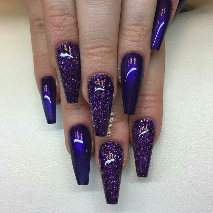 @IIIannaIII Dark Purple Nails, Purple Glitter Nails, Blue Coffin Nails, Nails With Glitter, Purple Acrylic Nails, Nails Yellow, Purple Nail Designs, Purple Nail, Coffin Shape