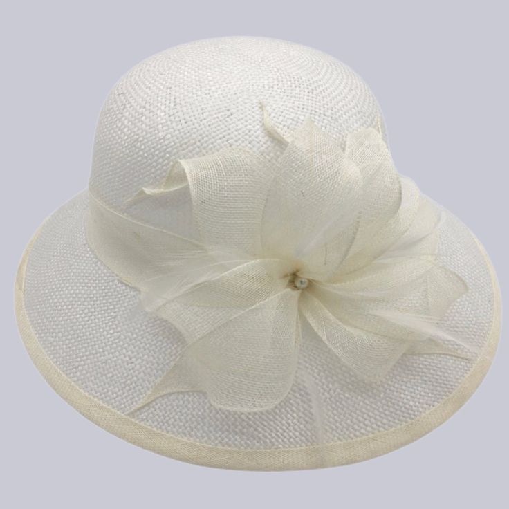 Wide Brim Derby Hat - Divahats boutique - Divahats boutique Elegant Cream Wide Brim Fedora, Elegant White Fedora With Flat Brim, Elegant Cream Fedora Hat, Elegant Mini Hat With Flat Brim For Formal Events, Elegant Mini Hat With Flat Brim For Formal Occasions, Elegant White Flat Brim Fedora, Elegant Beige Short Brim Fedora, Elegant Flat Brim Formal Hat, Elegant Fitted Top Hat With Flat Brim