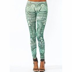 Money pants Envy Clothing, Woman Fashion, On The Ground, Jewelry Bags, Latest Styles, Clothes Accessories, Dress To Impress, Capri Pants, High Waisted