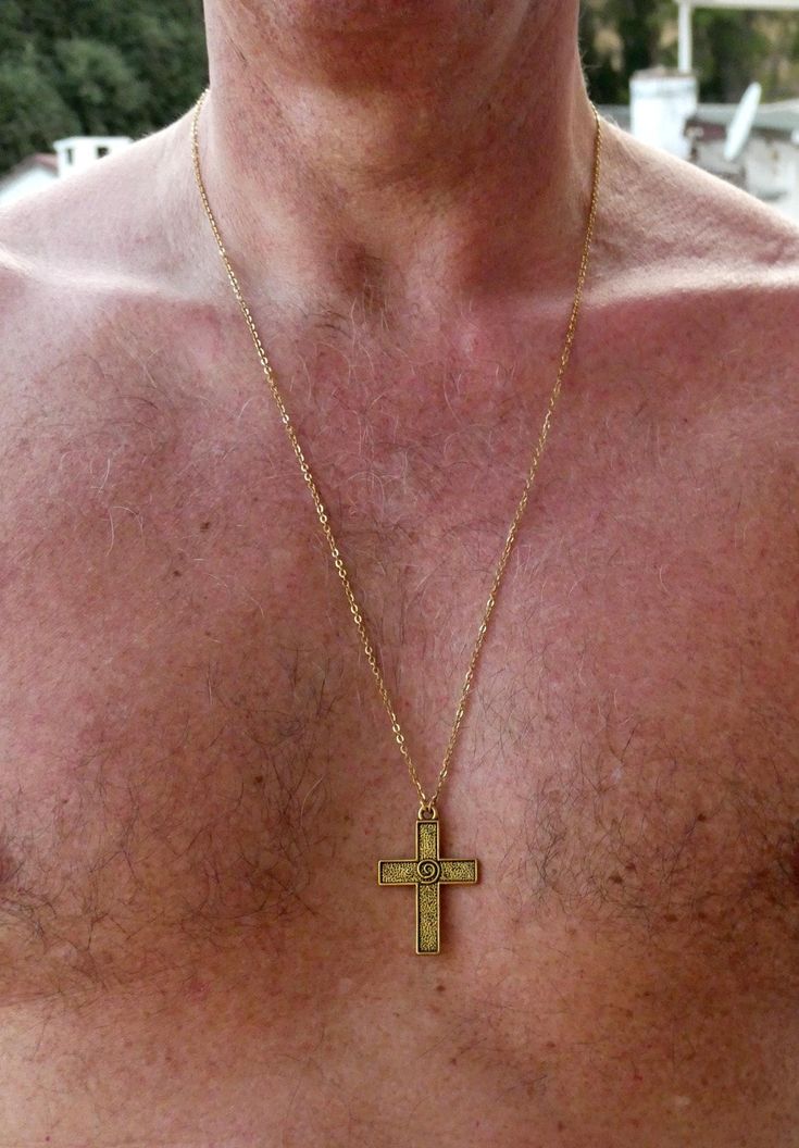 Large cross necklace, Religious jewellery, Faith necklace, Cross necklace for Men This listing is for a distinctive large cross necklace. A large  antique gold cross adorns stainless steel chain with an antique gold finish. No clasp on necklace as it is long enough to slip over the head. If you prefer a clasp added please include a note at checkout.  Measurements  necklace length - 30 inches in image. Other lengths available, please make your selection from the drop down box. cross - 24mm x 49mm Please contact me if you have any questions. Thanks for looking. To view other necklaces, please click here http://www.etsy.com/uk/shop/GemmaJolee?section_id=13763885 To view other items in the shop click here http://www.etsy.com/uk/shop/GemmaJolee?ref=si_shop Large Cross Necklace, Cross Necklace For Men, Mens Cross Necklace, Faith Necklace, Necklace Cross, Mens Crosses, Gold Cross Necklace, Necklace For Men, Cross Jewelry