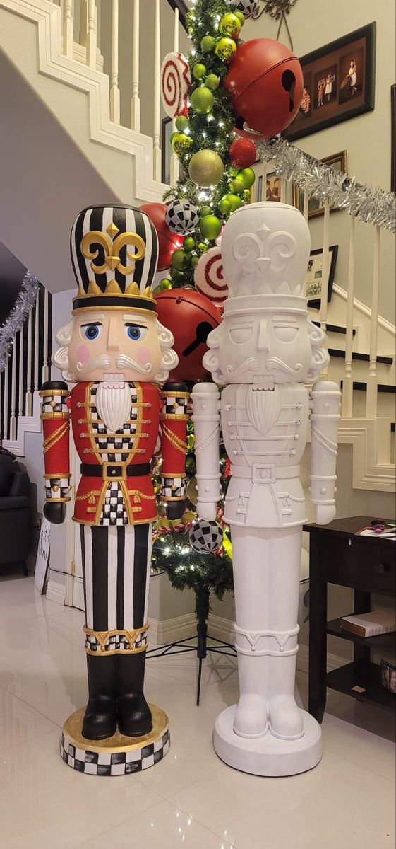 DIY Tall Nutcracker Before/After Painting. White blank Nutcracker DIY craft. Repainting Nutcracker idea. Walmart nutcracker. Repainting christmas decor. Large Nutcracker. Front door decor. Outdoor Christmas Christmas Decora, Nutcracker Decor, Nutcracker Christmas Decorations, Wreath Candy, Candyland Birthday, Candy Land Christmas Decorations, Christmas Float, Candy Land Christmas Tree, Christmas Float Ideas